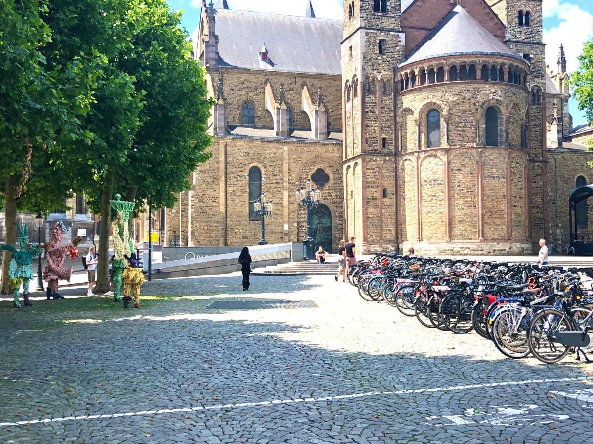 Accademia00 Bed & Breakfast Maastricht Exterior photo