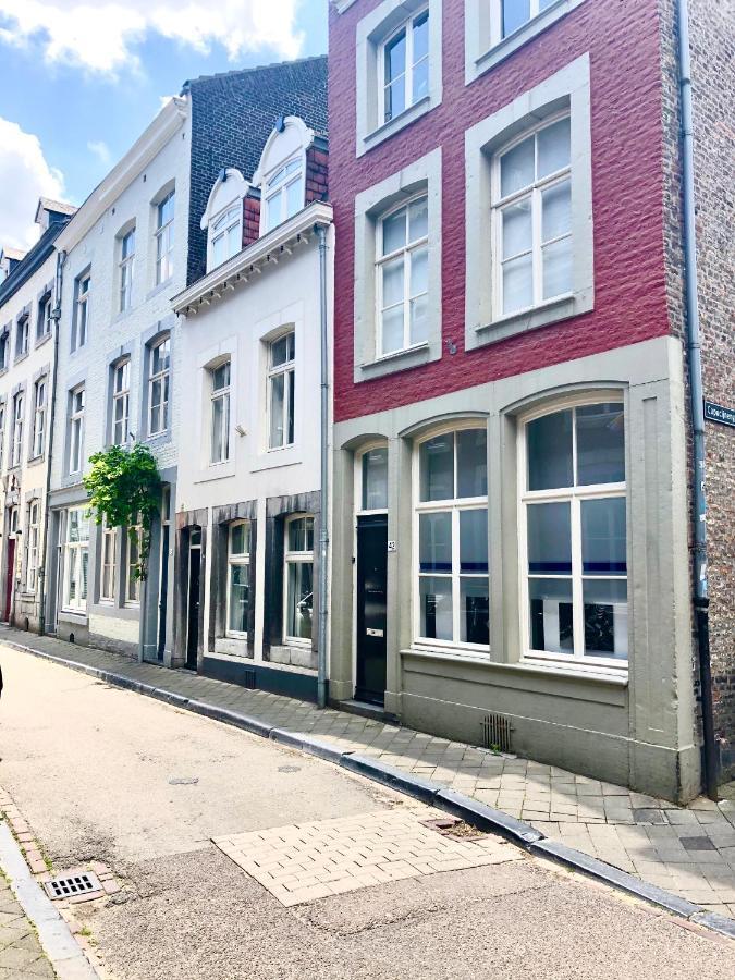 Accademia00 Bed & Breakfast Maastricht Exterior photo